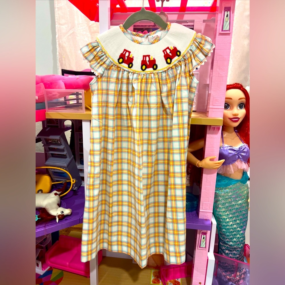 Stitchy Fish Tractor Smocked Dress 4T NWT
